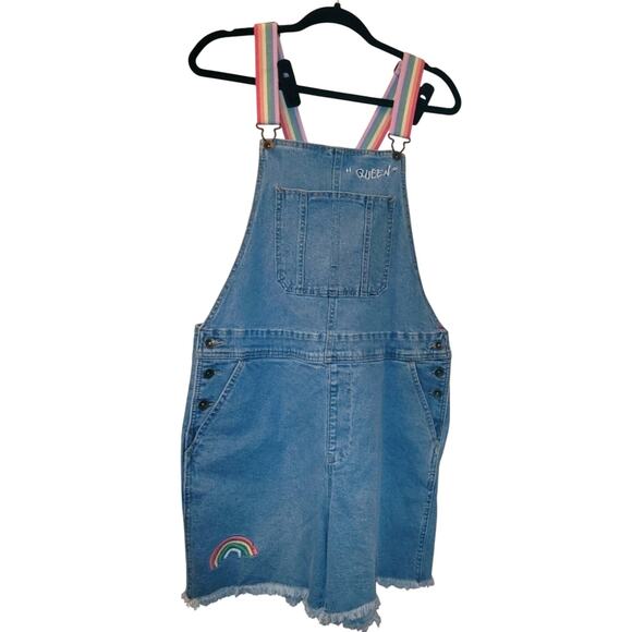 Gay Pride LQBTQ+ Bib Overall Shorts Queen Rainbow Denim Shortalls Size M Y2K 90S - Picture 1 of 9